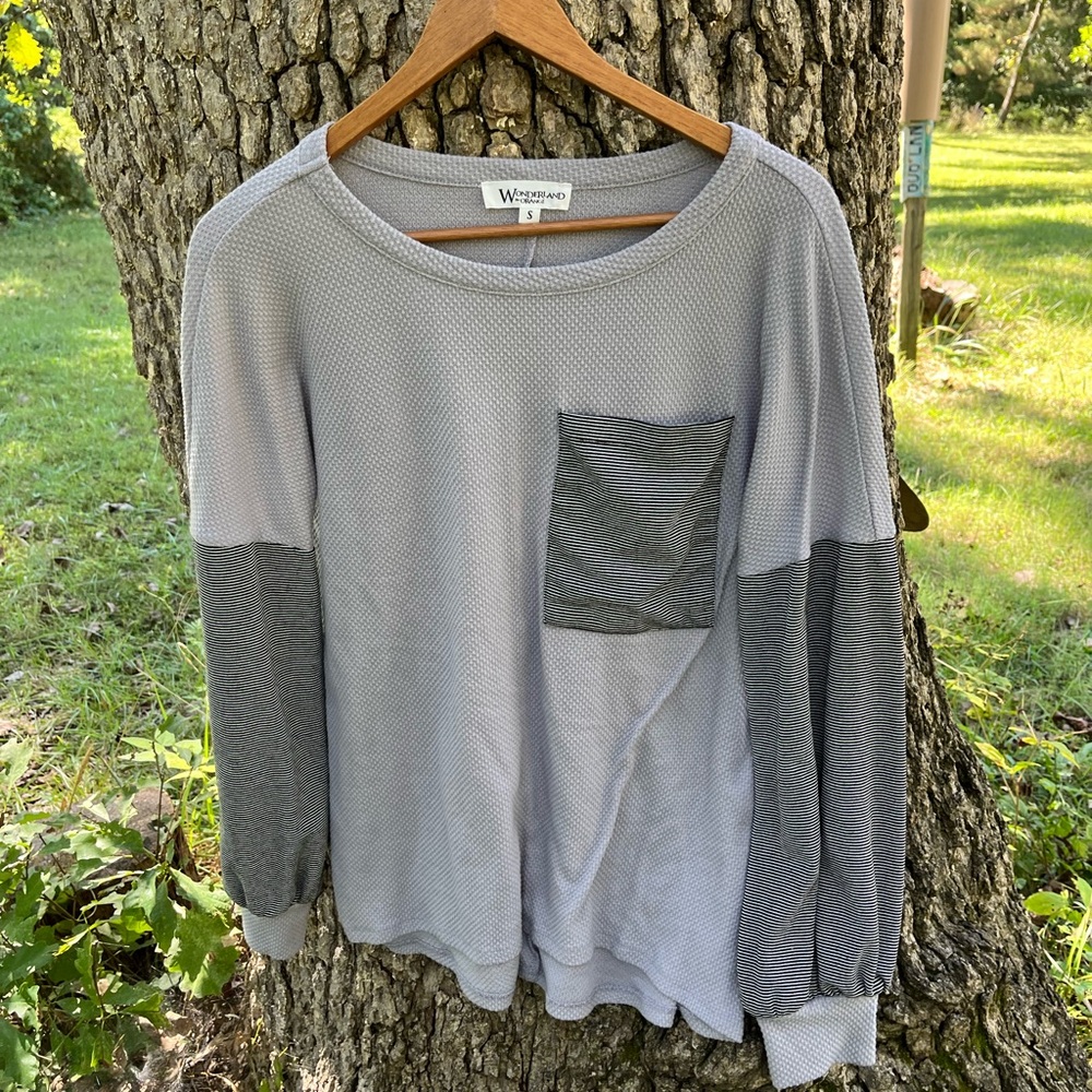 Wonderland by Orange Mixed Media Top in size S